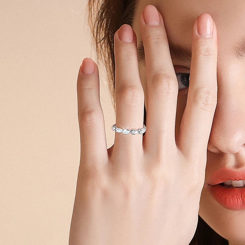 ZEYA - Kath Pear Cut Zirconia Ring